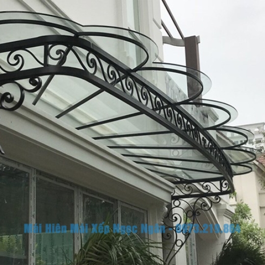 Mẫu mái hiên kính cường lực đẹp